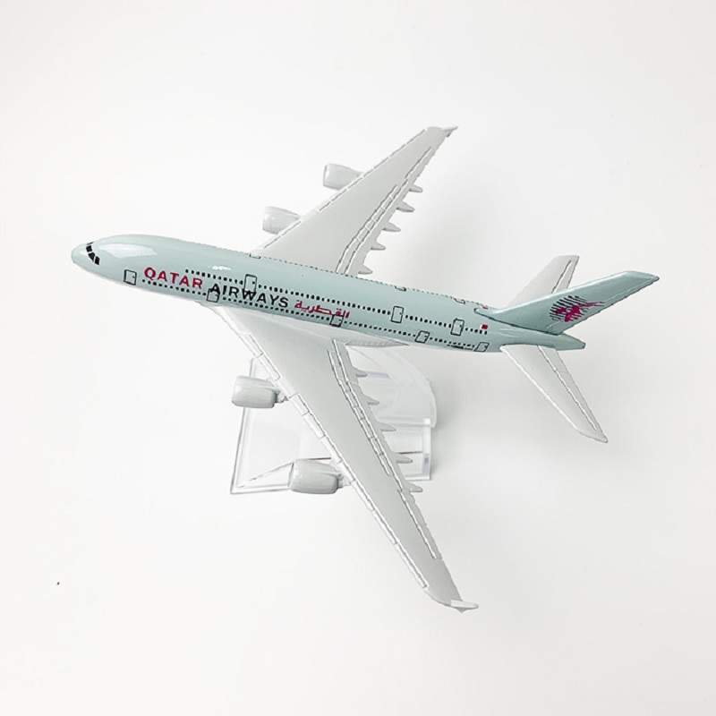 16cm 1/400 Scale Qatar Airways - Model Kit Store 评论和价格