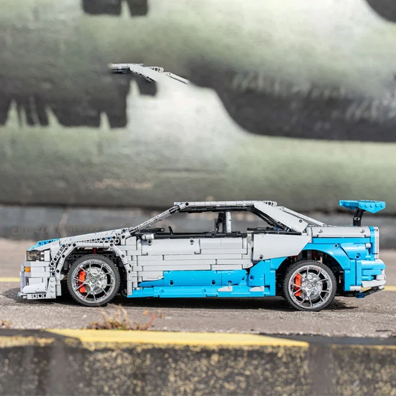 3383PCS supercar model buiding - Model Kit R34 评论和价格