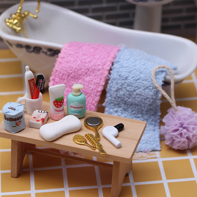 Doll House Miniature Practical - Model Kit House 评论和价格