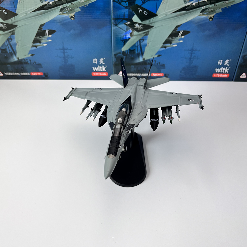 1/72 Scale U.S. F/A-18F Hornet - Model Kit Store 评论和价格