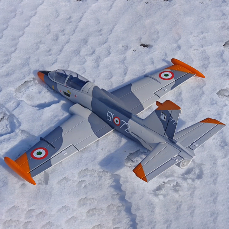 Remote-controlled Aircraft Mod - Model Kit Expert 评论和价格